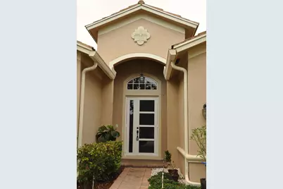 19496 S Whitewater Avenue, Weston, FL 33332 - Photo 3