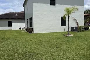 4426 Buena Tara Dr, West Palm Beach, FL 33413 - Photo 23