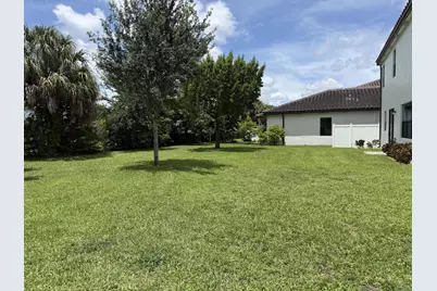 4426 Buena Tara Drive, West Palm Beach, FL 33413 - Photo 7