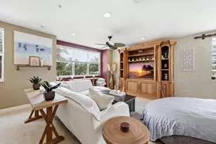750 Millbrae Ct, West Palm Beach, FL 33401 - Photo 3