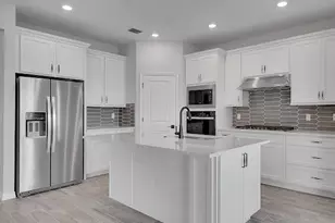 12254 SW Sand Dollar Wy, Port Saint Lucie, FL 34987 - Photo 5