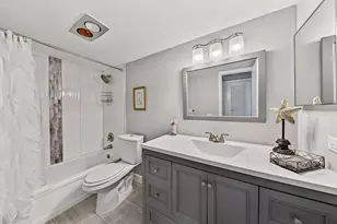 4800 Bayview Dr, Fort Lauderdale, FL 33308 - Photo 25