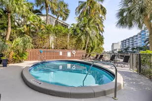 4800 Bayview Dr, Fort Lauderdale, FL 33308 - Photo 33