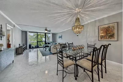 4800 Bayview Drive #402, Fort Lauderdale, FL 33308 - Photo 7