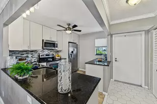 4800 Bayview Dr, Fort Lauderdale, FL 33308 - Photo 17