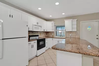 2734 NE 27th Court #17, Lighthouse Point, FL 33064 - Photo 23