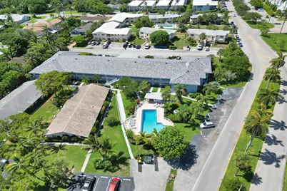 2734 NE 27th Court #17, Lighthouse Point, FL 33064 - Photo 5