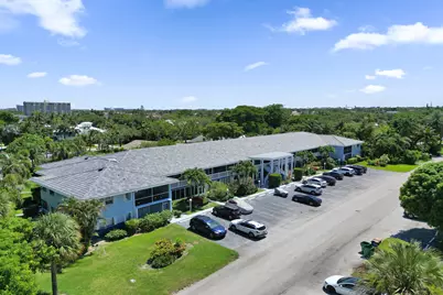 2734 NE 27th Court #17, Lighthouse Point, FL 33064 - Photo 1