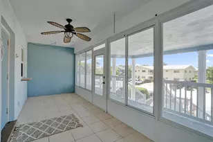 2734 NE 27th Ct, Lighthouse Point, FL 33064 - Photo 11