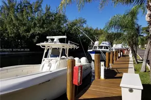 6207 Bay Club Dr, Fort Lauderdale, FL 33308 - Photo 19