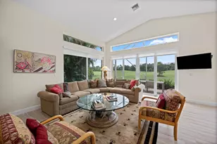 4706 Carlton Golf Dr, Lake Worth, FL 33449 - Photo 5