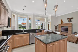 9774 Via Elegante, Wellington, FL 33411 - Photo 23