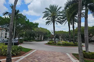 12148 St.Andrews Pl, Miramar, FL 33025 - Photo 9