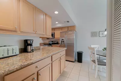 11355 Pond View Drive #D203, Wellington, FL 33414 - Photo 3