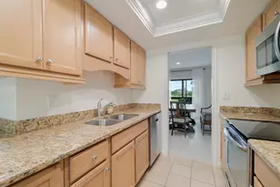 11355 Pond View Dr, Wellington, FL 33414 - Photo 5
