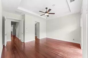 210 NE 69th Cir, Boca Raton, FL 33487 - Photo 15