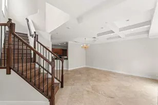 210 NE 69th Cir, Boca Raton, FL 33487 - Photo 9