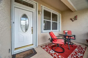 533 NW Portofino Ln, Port Saint Lucie, FL 34986 - Photo 3