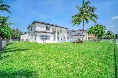 4707 SW 195th Terrace, Miramar, FL 33029 - Photo 11