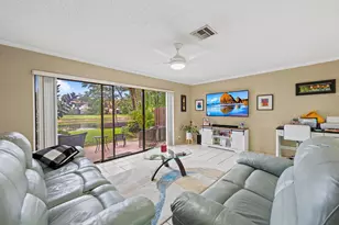 4352 Carambola Cir N, Coconut Creek, FL 33066 - Photo 11