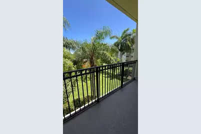 26 Royal Palm Way #302, Boca Raton, FL 33432 - Photo 7
