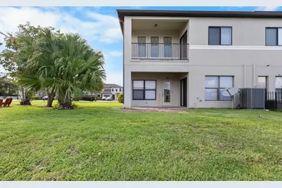 5021 NW Coventry Circle, Port Saint Lucie, FL 34986 - Photo 7
