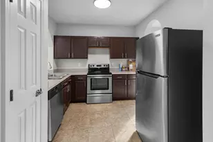 5021 NW Coventry Cir, Port Saint Lucie, FL 34986 - Photo 15