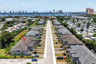 160 Bandol St, Riviera Beach, FL 33404 - Photo 31