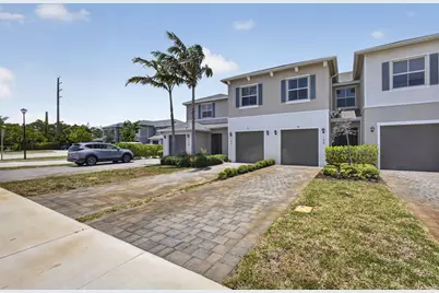 160 Bandol Street, Riviera Beach, FL 33404 - Photo 3