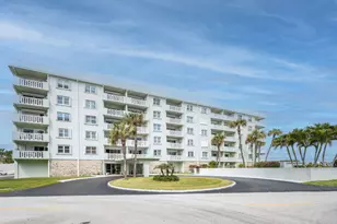 4049 Ocean Dr, Vero Beach, FL 32963 - Photo 23