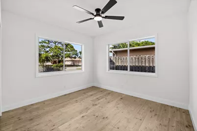 800 SE 13th Court, Deerfield Beach, FL 33441 - Photo 27