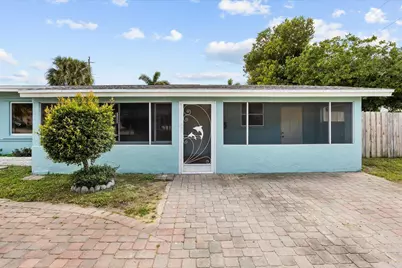 800 SE 13th Court, Deerfield Beach, FL 33441 - Photo 9