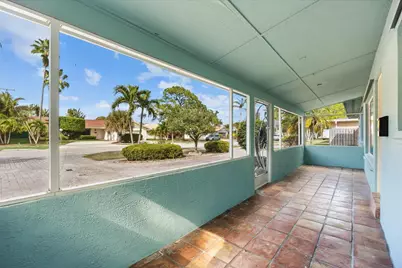 800 SE 13th Court, Deerfield Beach, FL 33441 - Photo 11