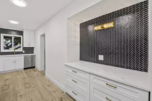 800 SE 13th Ct, Deerfield Beach, FL 33441 - Photo 17