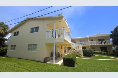 2755 NE 28th Avenue #F1, Lighthouse Point, FL 33064 - Photo 1