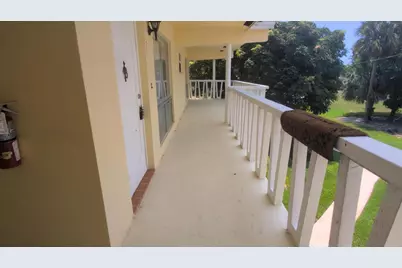 2755 NE 28th Avenue #F1, Lighthouse Point, FL 33064 - Photo 3