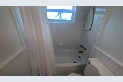 2755 NE 28th Avenue #F1, Lighthouse Point, FL 33064 - Photo 9