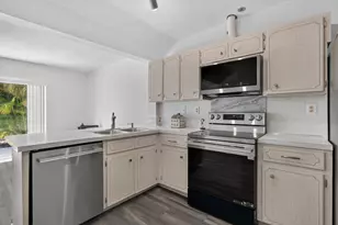 860-870 NE 23rd Ave, Pompano Beach, FL 33062 - Photo 13