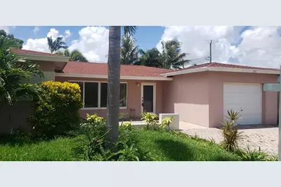 98 Seminole Lane, Boca Raton, FL 33487 - Photo 1