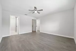 1124 Club Dr, Fort Pierce, FL 34982 - Photo 29