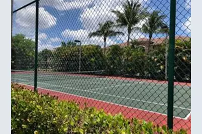 6378 Emerald Dunes Drive #303, West Palm Beach, FL 33411 - Photo 5