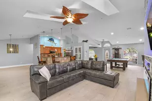 246 SE Ashley Oaks Way, Stuart, FL 34997 - Photo 9
