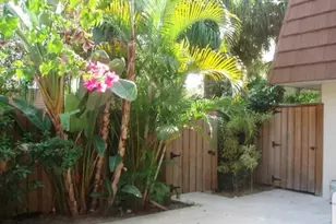 2411 24th Ct, Jupiter, FL 33477 - Photo 3