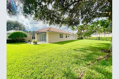 8270 Eleuthera Lane, Wellington, FL 33414 - Photo 27