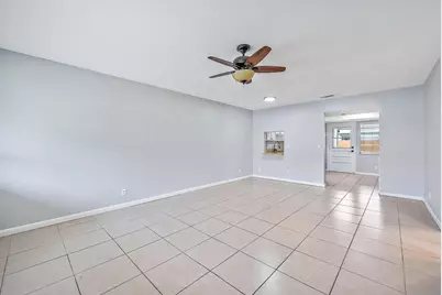 9050 E Highland Pines Boulevard, Palm Beach Gardens, FL 33418 - Photo 9