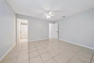 9050 E Highland Pines Blvd, Palm Beach Gardens, FL 33418 - Photo 13