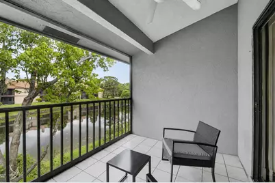 907 Harbour Pointe Way, Greenacres, FL 33413 - Photo 31