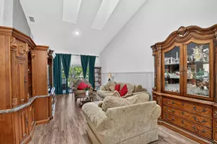 907 Harbour Pointe Way, Greenacres, FL 33413 - Photo 15