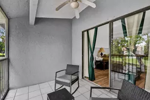 907 Harbour Pointe Way, Greenacres, FL 33413 - Photo 33
