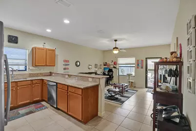 109 NE 26th Terrace, Homestead, FL 33033 - Photo 7